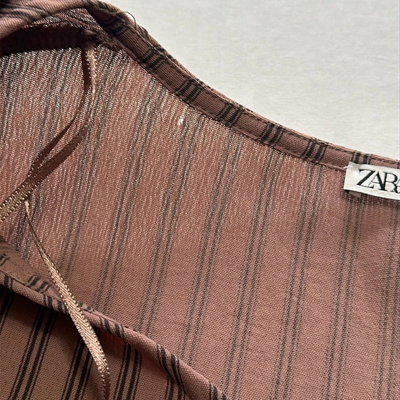 Zara Ruffled Ruched Dress V Neck Short Sleeve Brown Black Stripes Size Small - Picture 9 of 11